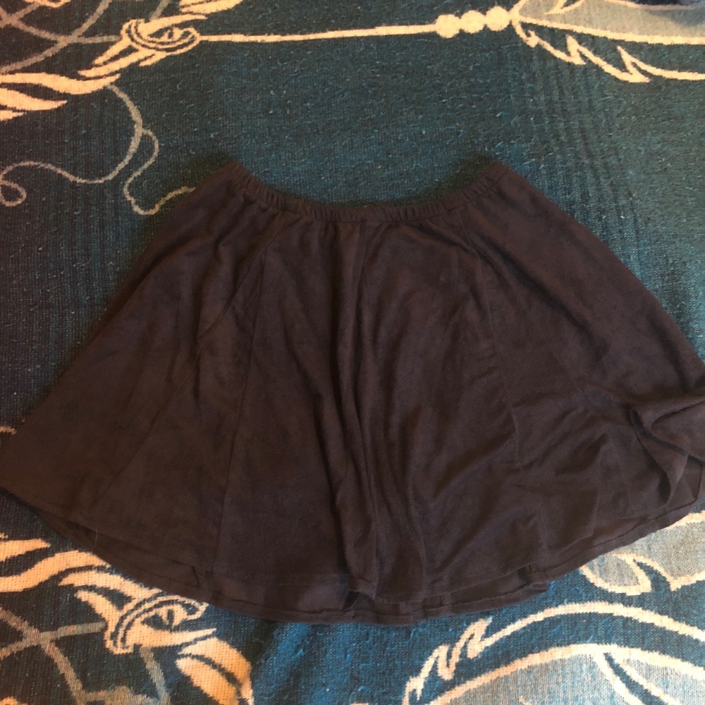 Brandy Melville black skirt